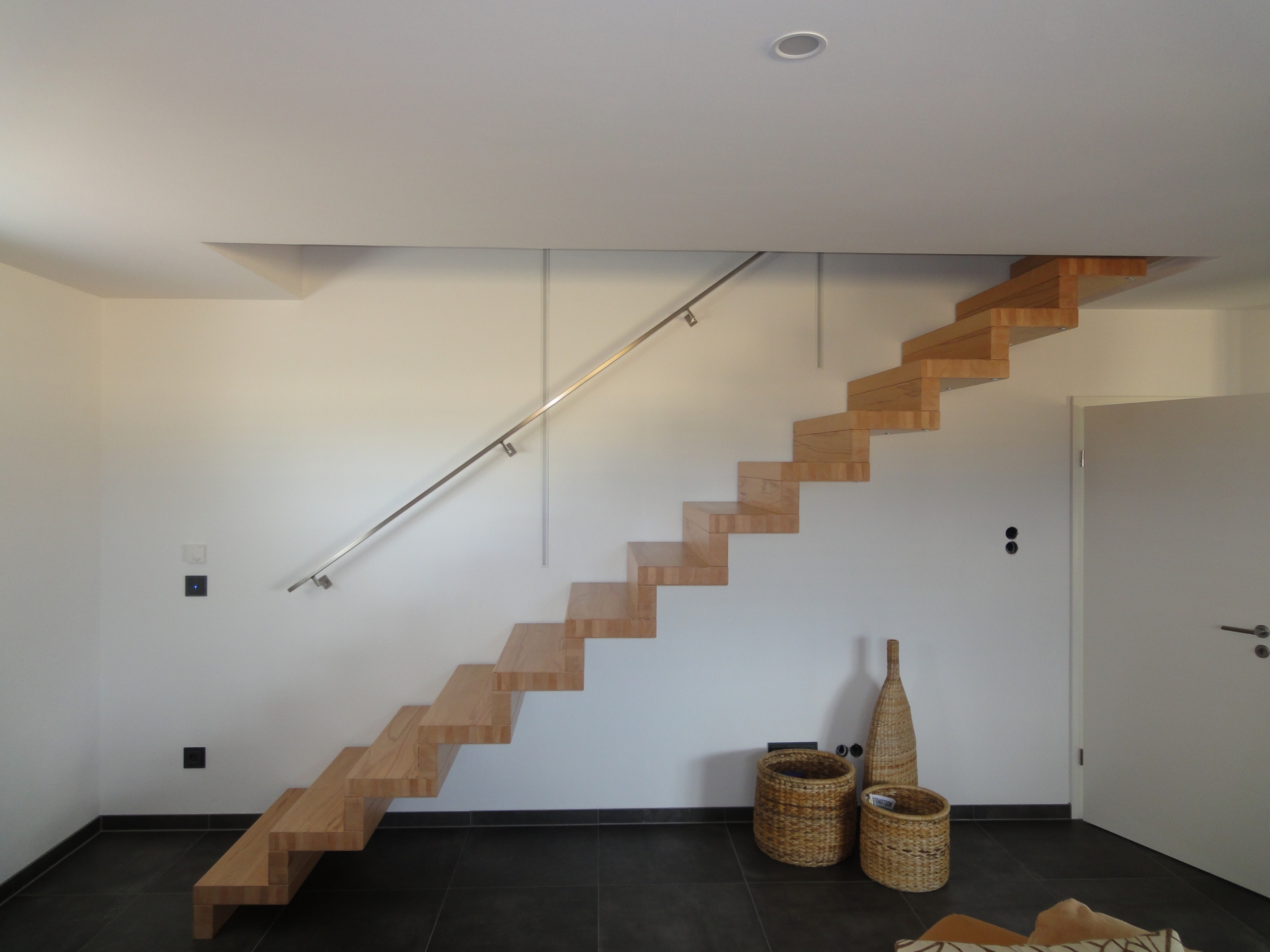 Holztreppe in einem Wohnhaus